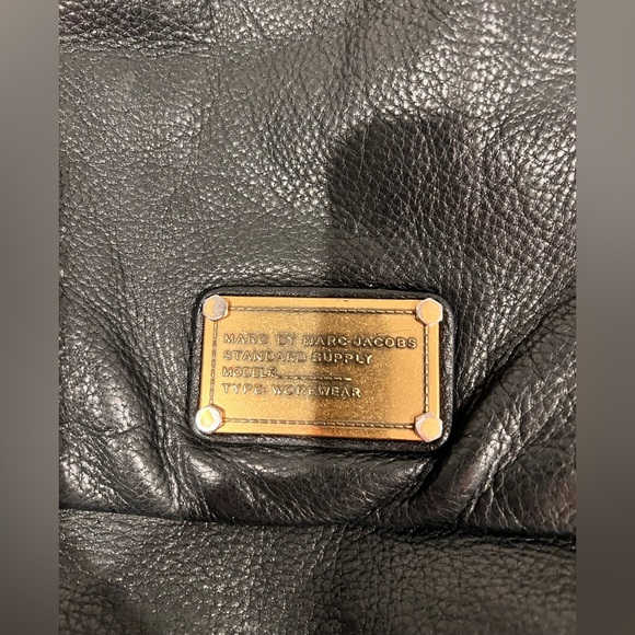 Top handle Marc Jacobs Black Bag (with crossbody option) - Picture 2 of 6